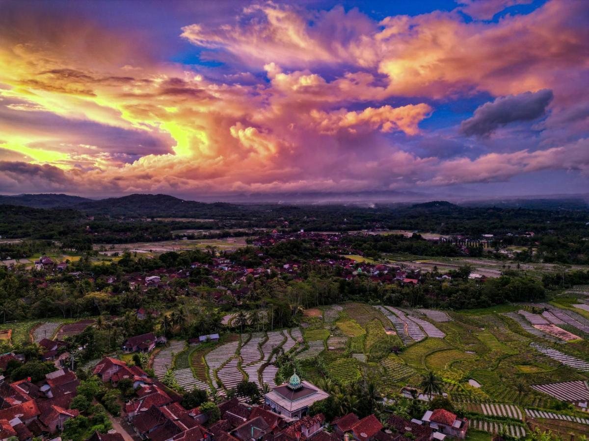 Villa Borobudur Resort Magelang Kültér fotó